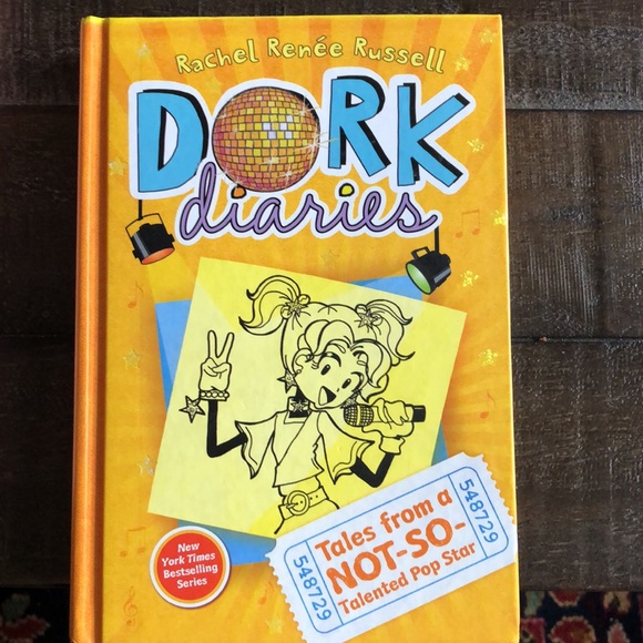 Dork Diaries - Picture 3 of 5